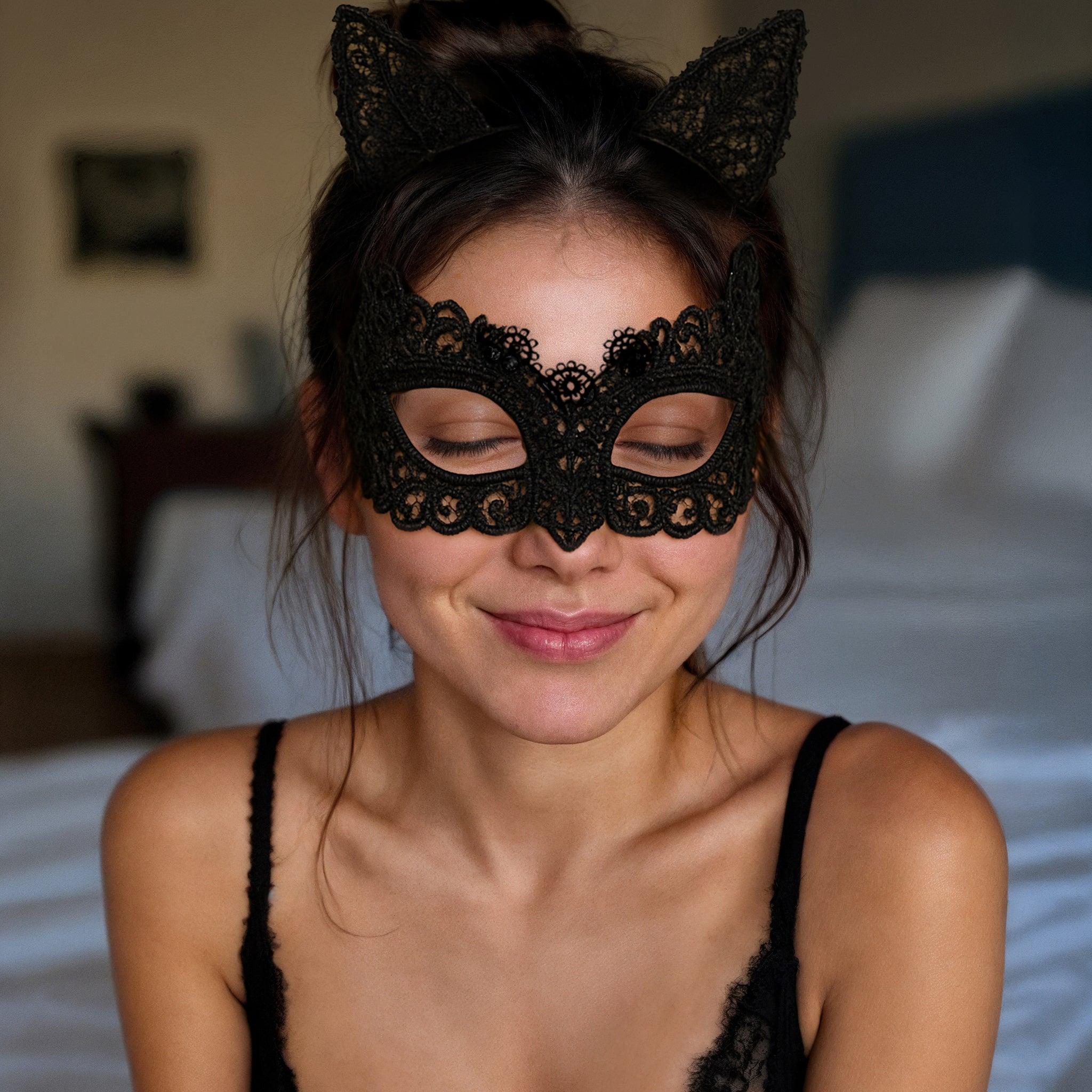 Set Dentelle Mystique | Dantel Kedi Kulak Taç ve Zarif Maske